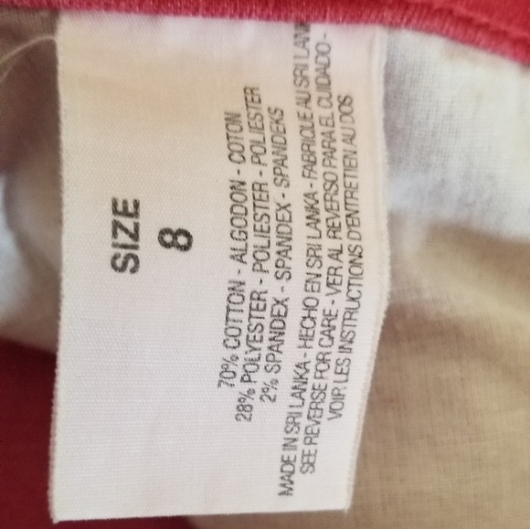 Gloria Vanderbilt red stretch denim shorts 8 - Picture 5 of 5